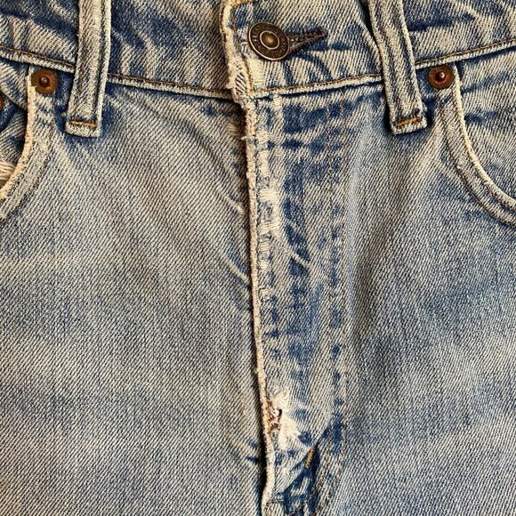 Vintage Distressed Levi's Cutoff Jean Shorts Light Wash - Picture 4 of 8